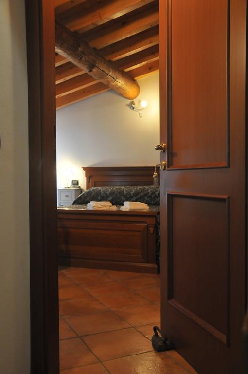Bed & Breakfast Castello Padenghe sul Garda Quarto foto